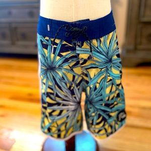 Boys Quicksilver Board Shorts Size 22